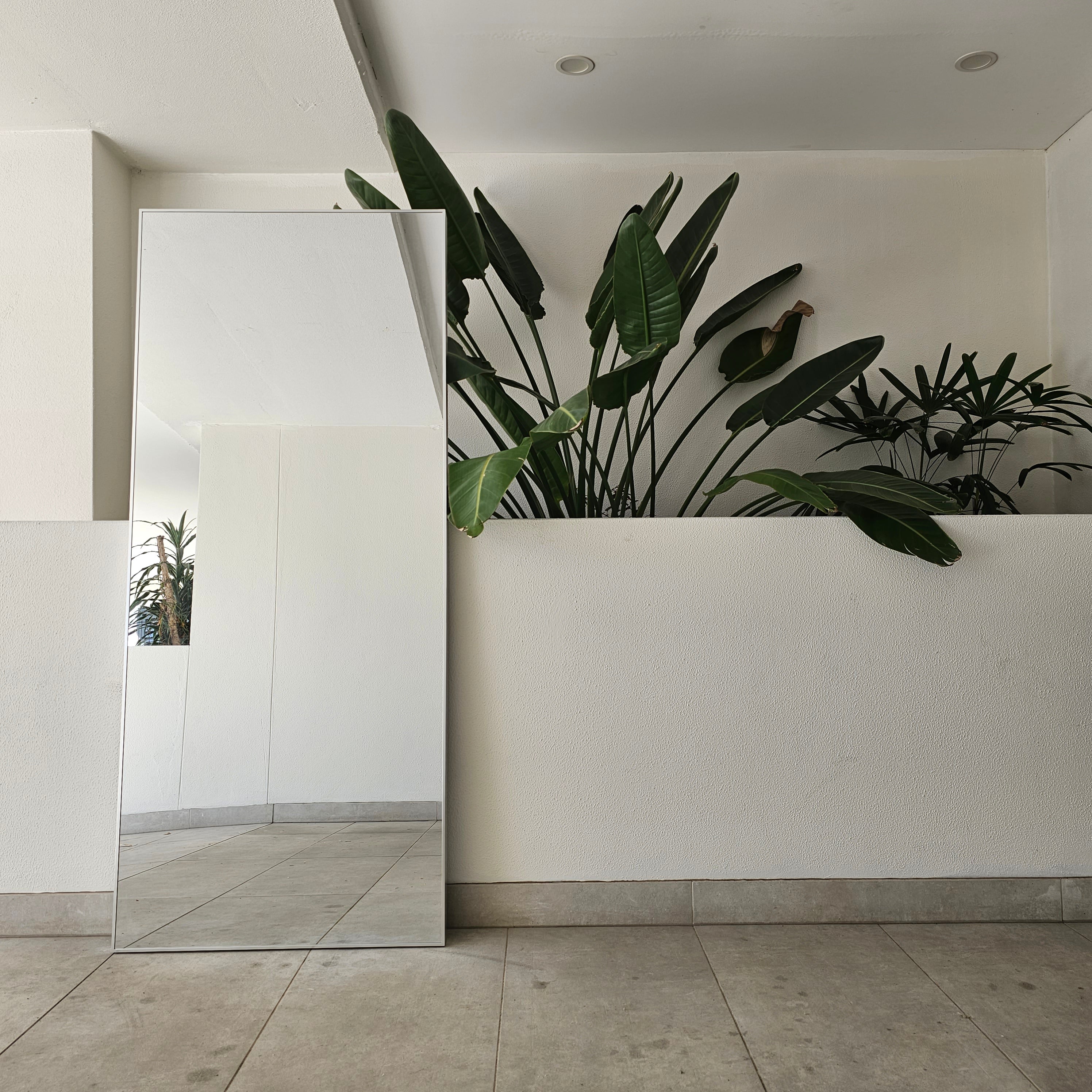 Studio Minimalist Mirror - Sydney Mirrors
