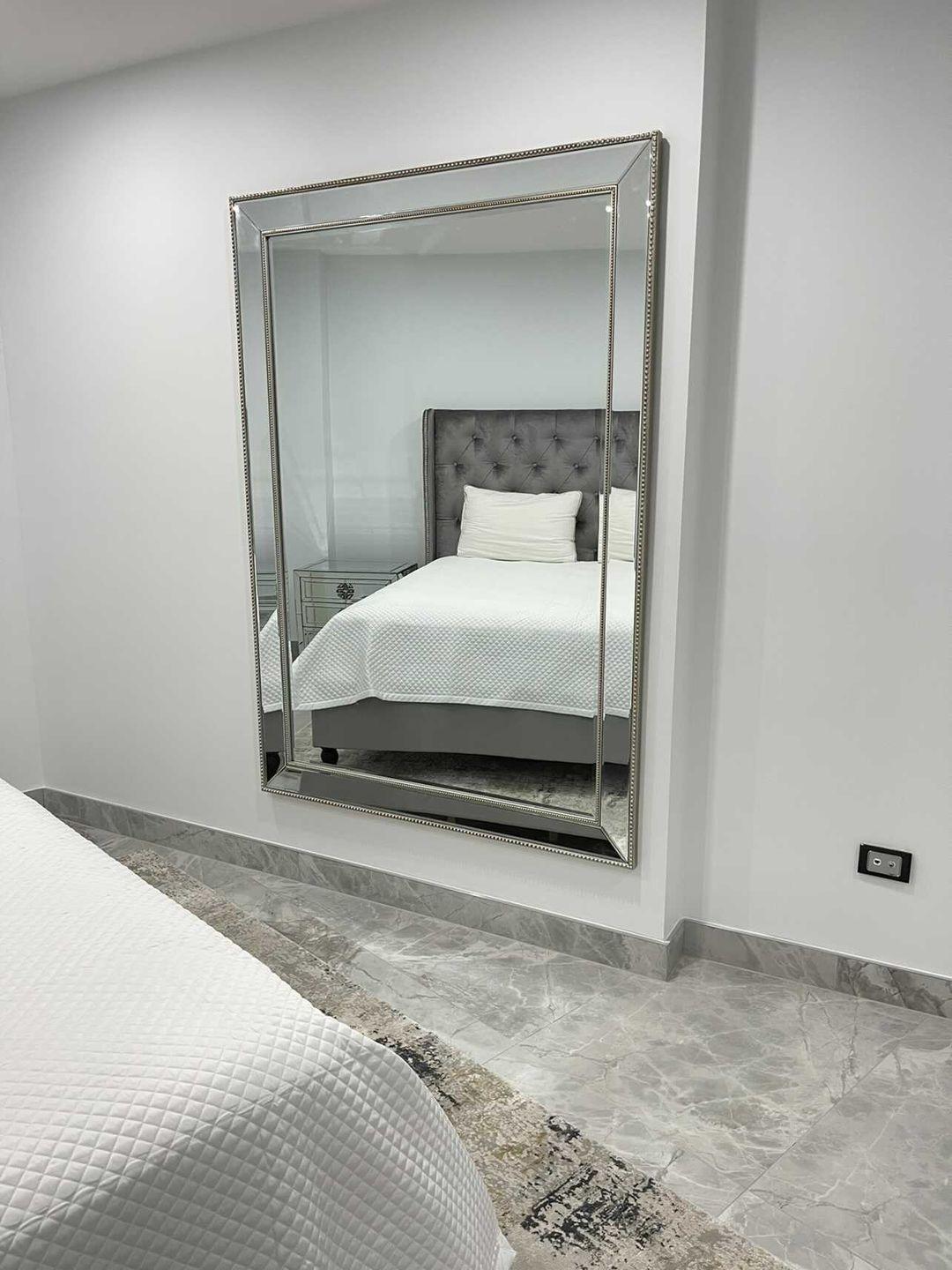 Sapphire 175x125cm - Square Beaded Mirror