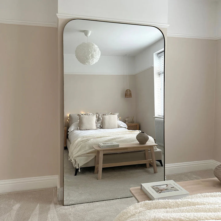 Louis Minimalistic 210x120cm *** PRE ORDER ***