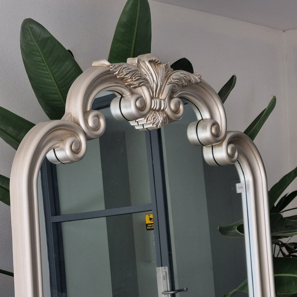 Medusa - Sydney Mirrors -