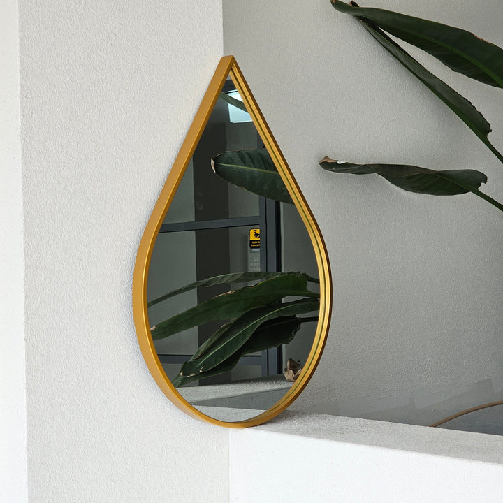 TEARDROP Mirror 71x50