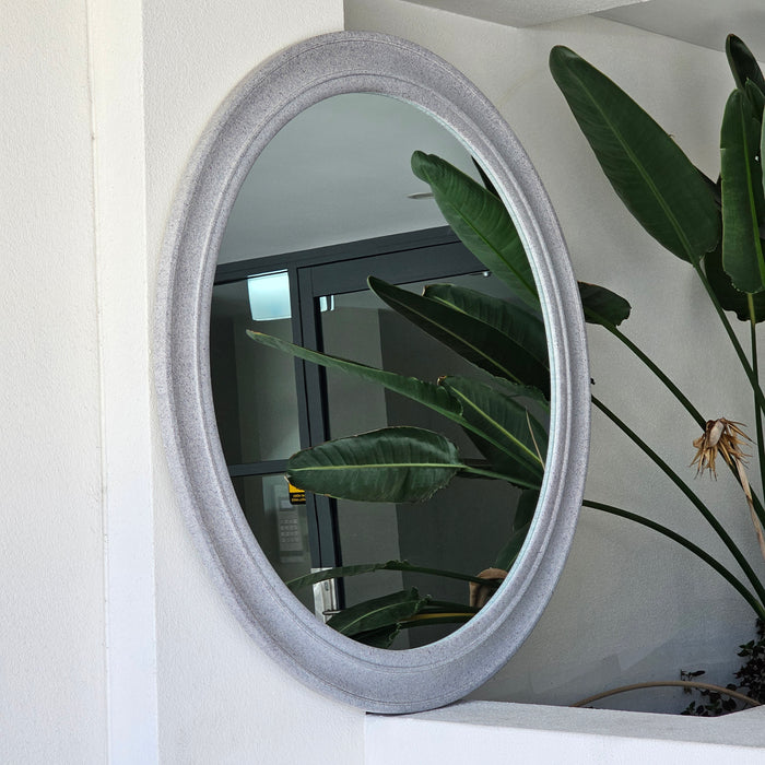 Caesar round mirror, 110x110cm, with a white wood frame