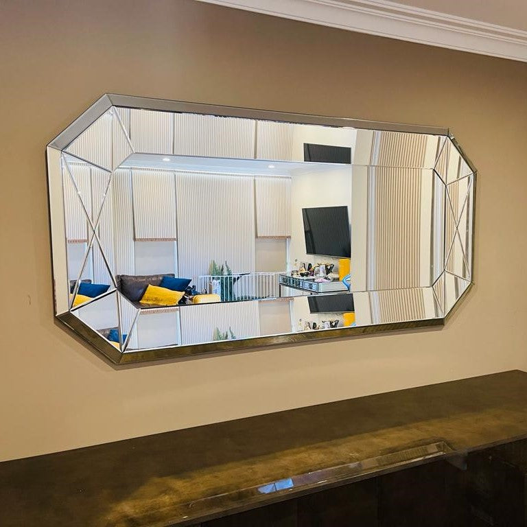 Geo 3D wall mirror with a faceted art deco design