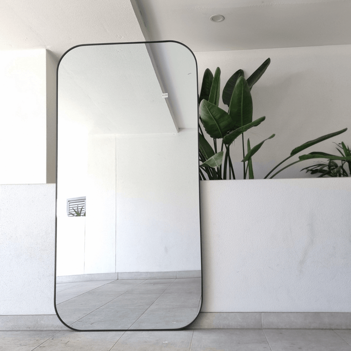 Pinnacle Minimalistic - Sydney Mirrors -